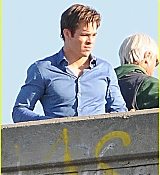 reese-witherspoon-chris-pine-this-means-war-reshoots-04.jpg
